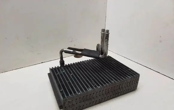 Air conditioning (A/C) radiator (interior)