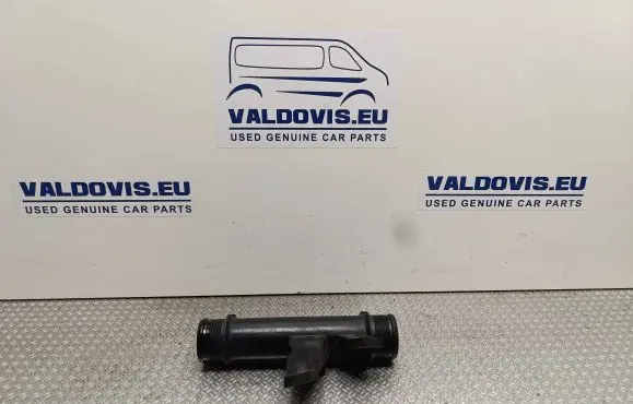 Mercedes-Benz Vito Viano W447 Engine coolant pipe/hose 1321043b