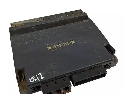 Mercedes-Benz S W220 Seat control module 2208206826