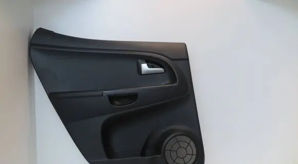 KIA Venga Coupe rear side trim panel 