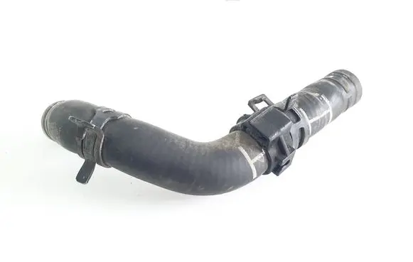 Volkswagen Touareg I Engine coolant pipe/hose 7L0121109F