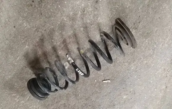 KIA Ceed Rear coil spring 55350J7MA0