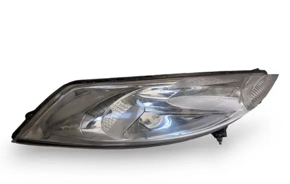 Nissan Juke I F15 Headlight/headlamp 261251KLOC
