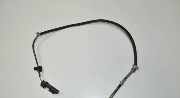 Volvo V70 Oil temperature sensor A0009058804