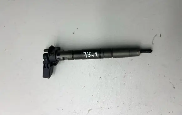Volkswagen PASSAT B6 Fuel injector 03L130277 080723 0885116