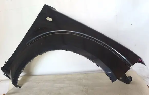 Nissan Navara D40 Fender