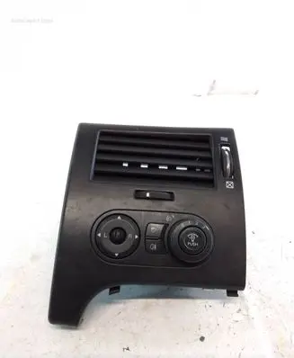 Chevrolet Epica Dash center air vent grill 80490248