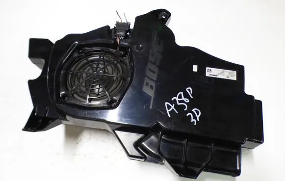 Audi A3 S3 8P Subwoofer speaker 8P3035382A 280336001 449081