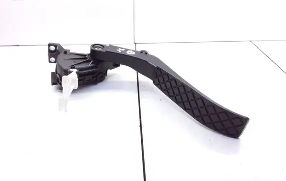 Audi Q7 4L Accelerator throttle pedal 7L0723507D 6PV00802624