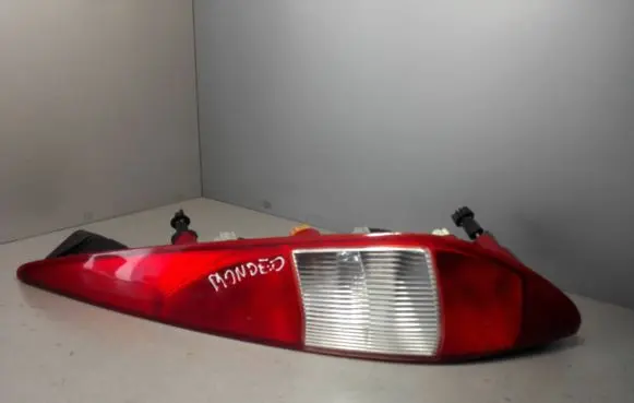Ford Mondeo Mk III Rear/tail lights 1S7113404C