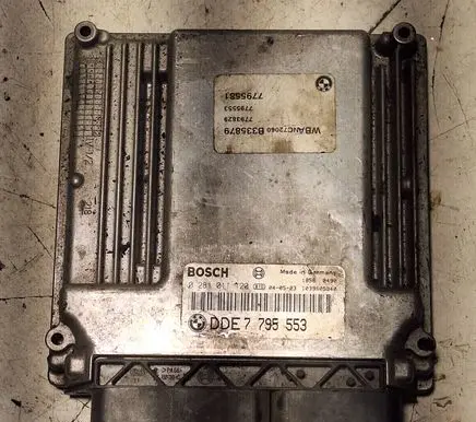 BMW 5 E60 E61 Engine control unit/module 0281011120 1039S05940 7795553