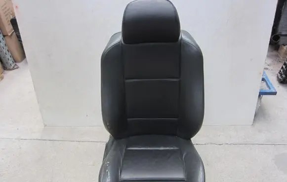 Front passenger seat