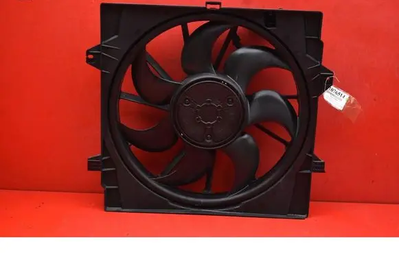 KIA Sportage Electric radiator cooling fan 25304N7071