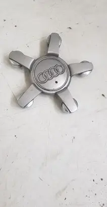 Audi A4 S4 B8 8K Original wheel cap 4L0601165D