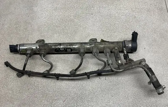 Opel Corsa D Fuel main line pipe 55211906