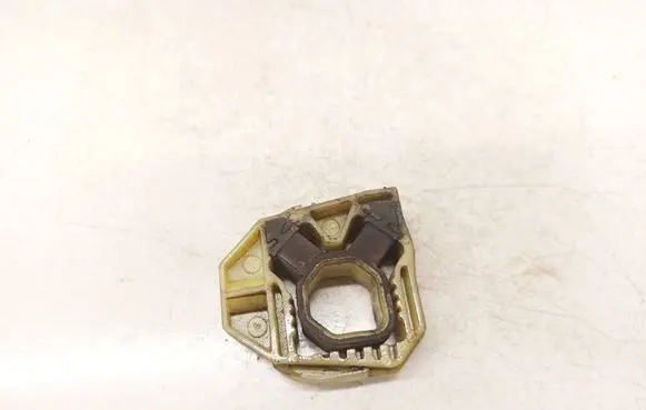 Volkswagen Golf VI Radiator mount bracket 1K0121367G