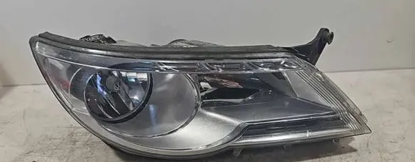 Volkswagen Tiguan Headlight/headlamp 5N1941032P 1ED24703802 24703802000383