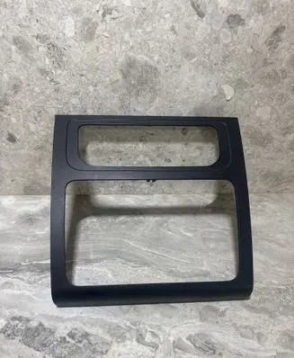 Volkswagen Touran II Radio/GPS head unit trim 1T0858071R