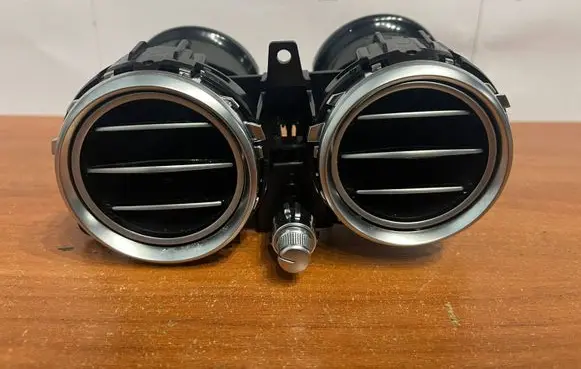 Mercedes-Benz E W213 Dash center air vent grill A2138307800