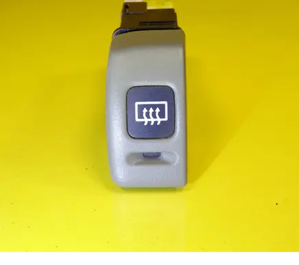 Windscreen/window heater switch