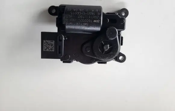 Audi A3 8Y A/C air flow flap actuator/motor 