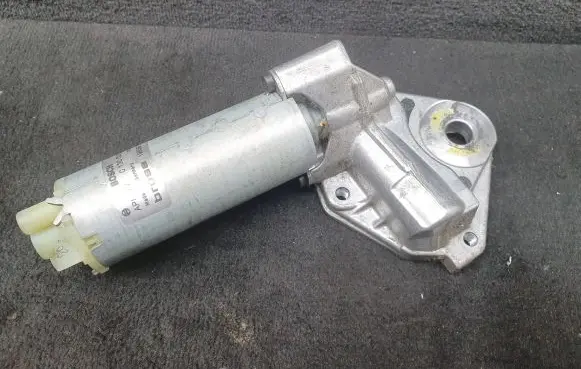 Audi A8 S8 D3 4E Seat adjustment motor 0130002532 8E0959112