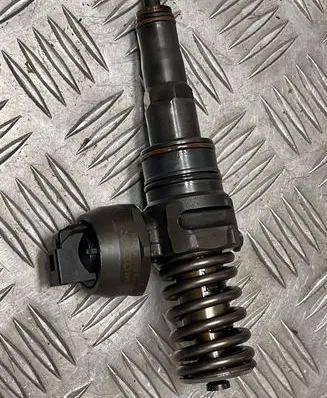 Audi A3 S3 8L Fuel injector 038130073AG