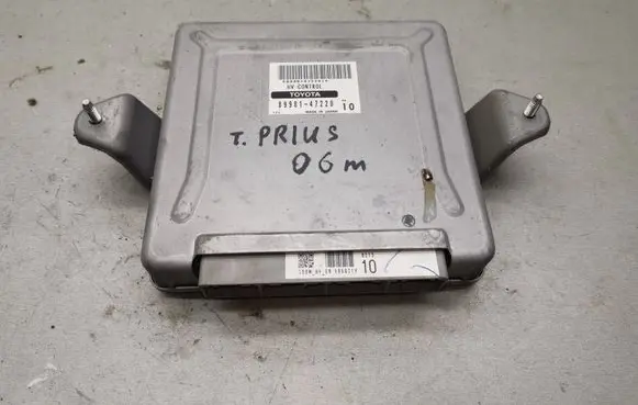 Toyota Prius (XW20) Engine control unit/module 8998147220