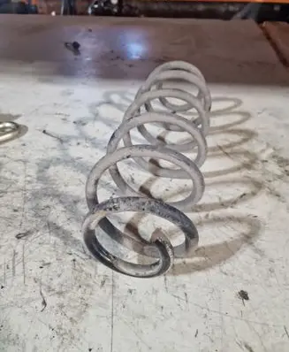 Citroen C4 I Rear coil spring