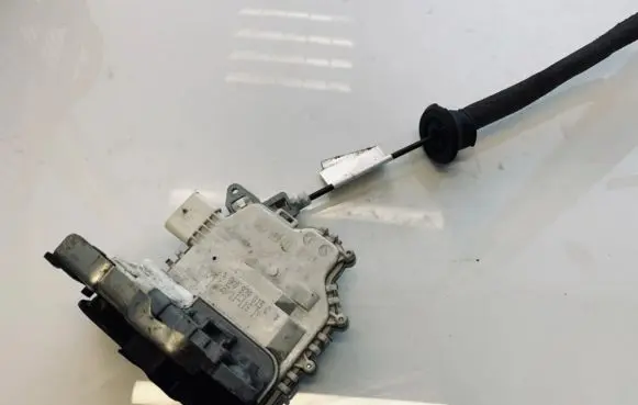 Audi A5 8T 8F Rear door lock 8k0839015c