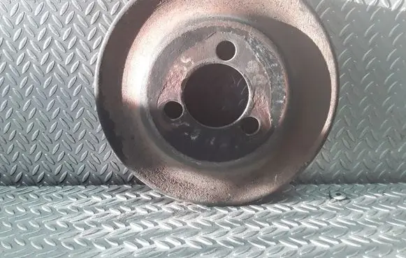 Volkswagen Golf IV Power steering pump pulley 030145269A
