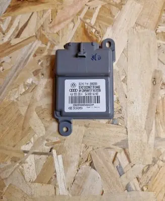Audi Q7 4L Seat control module 4L0959339A 28082869 DR104DHM0