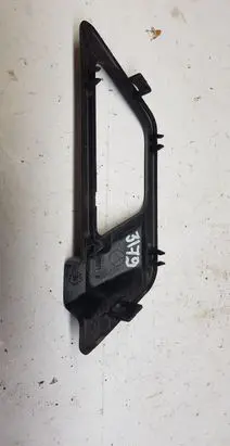 Mercedes-Benz E W124 Front door handle cover A2990