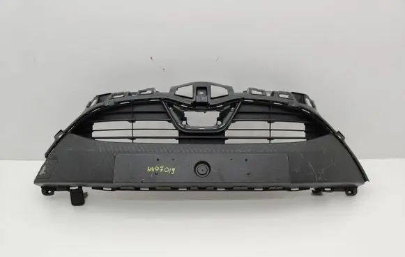 Toyota Yaris XP210 Front grill 531110DD41