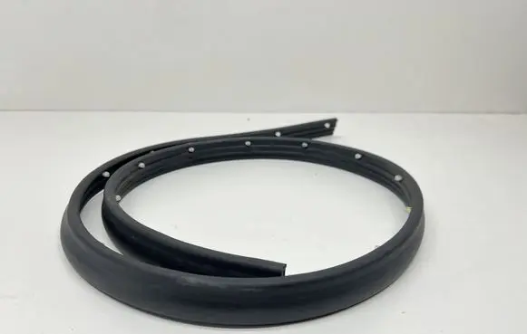 BMW Z4 g29 Rubber seal front coupe door 7429641