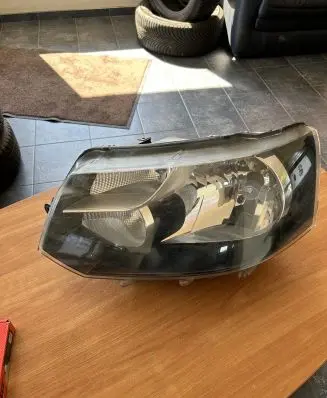 Volkswagen Transporter - Caravelle T5 Headlight/headlamp