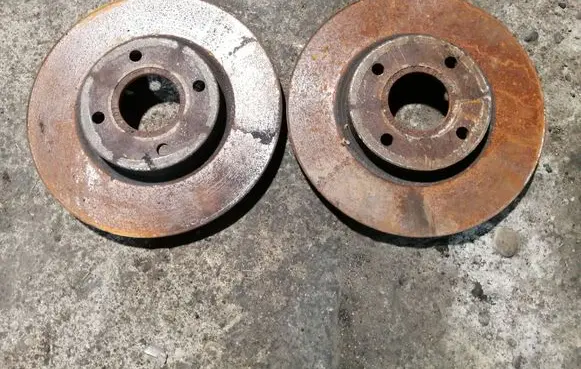 Front brake disc
