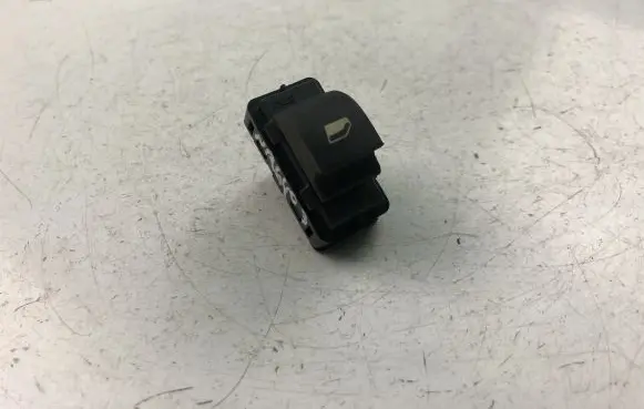Peugeot 308 Electric window control switch 11688