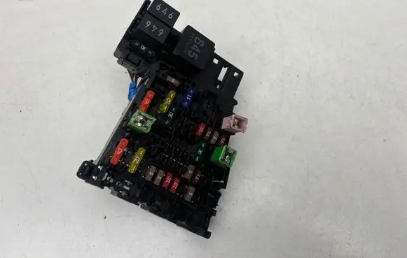 Seat Leon (5F) Fuse module 5Q0937615C