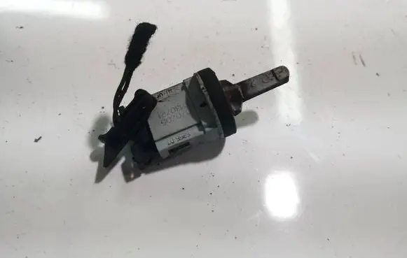 Volkswagen PASSAT B6 Interior temperature sensor 1K0907543A