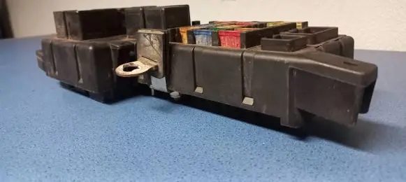 Volvo V70 Fuse module 518828009