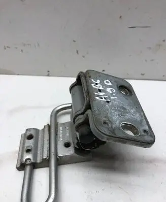 Audi A4 S4 B6 8E 8H Rear door lower hinge 8E0833412