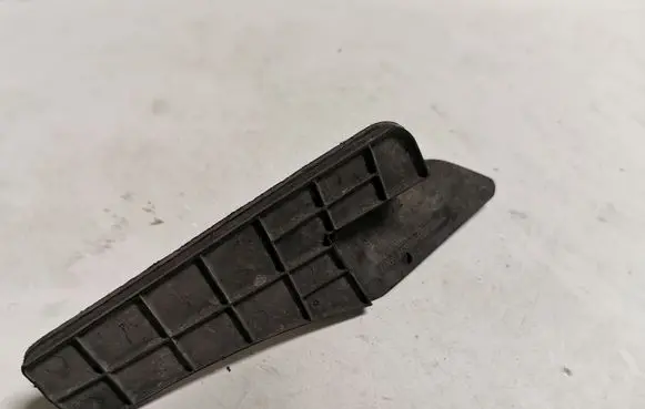 Other under body part