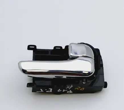 Nissan Primera Rear door interior handle