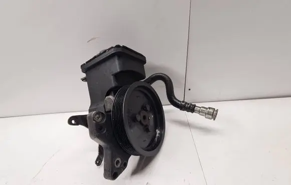 BMW X5 E53 Power steering pump 6762279 7692974533