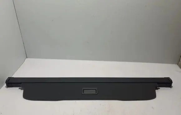 Parcel shelf