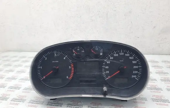Seat Toledo II (1M) Speedometer (instrument cluster) 1M0920801B