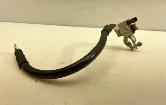 Audi A7 S7 4G Negative earth cable (battery) 8T0915181