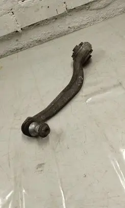 Mercedes-Benz C W205 Front lower control arm/wishbone A20500