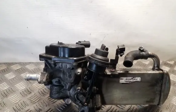 Audi Q5 SQ5 EGR valve cooler MM114C4 8R0971845E
